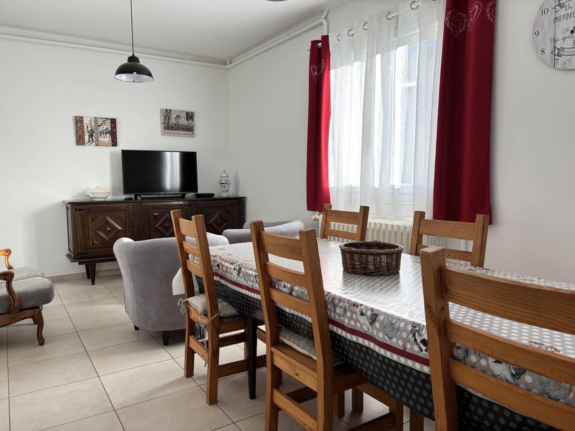 Maison Confortable A Villard-De-Lans - 8 Couchages, Wifi, Parking Gratuit, Proche Des Pistes Et Du Centre. - Fr-1-548-5 Luaran gambar